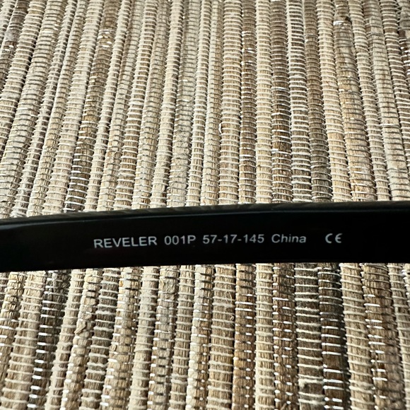 MVMT sunglasses - Picture 2 of 7